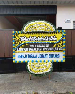 Papan Bunga Duka di Rejowinangun Selatan