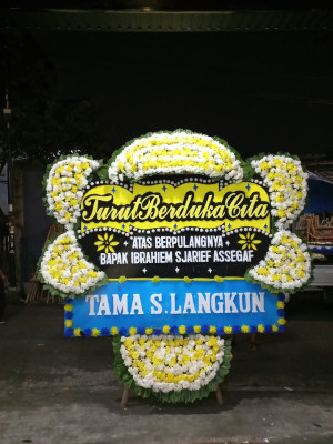 Papan Bunga Duka di Rejowinangun Selatan